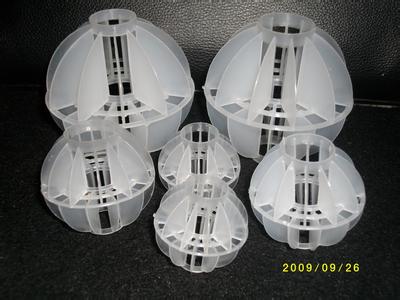 皓泉詳解多面空心球填料的生產(chǎn)方法及性能特征